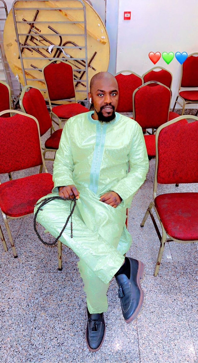 Monsieur GASSAMA : Votre voyant médium sorcier animiste et Marabout Expert féticheur en Normandie 🌟📞 Téléphone et WhatsApp : 07 55 00 61 02
